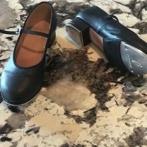 Bloch Tap shoes